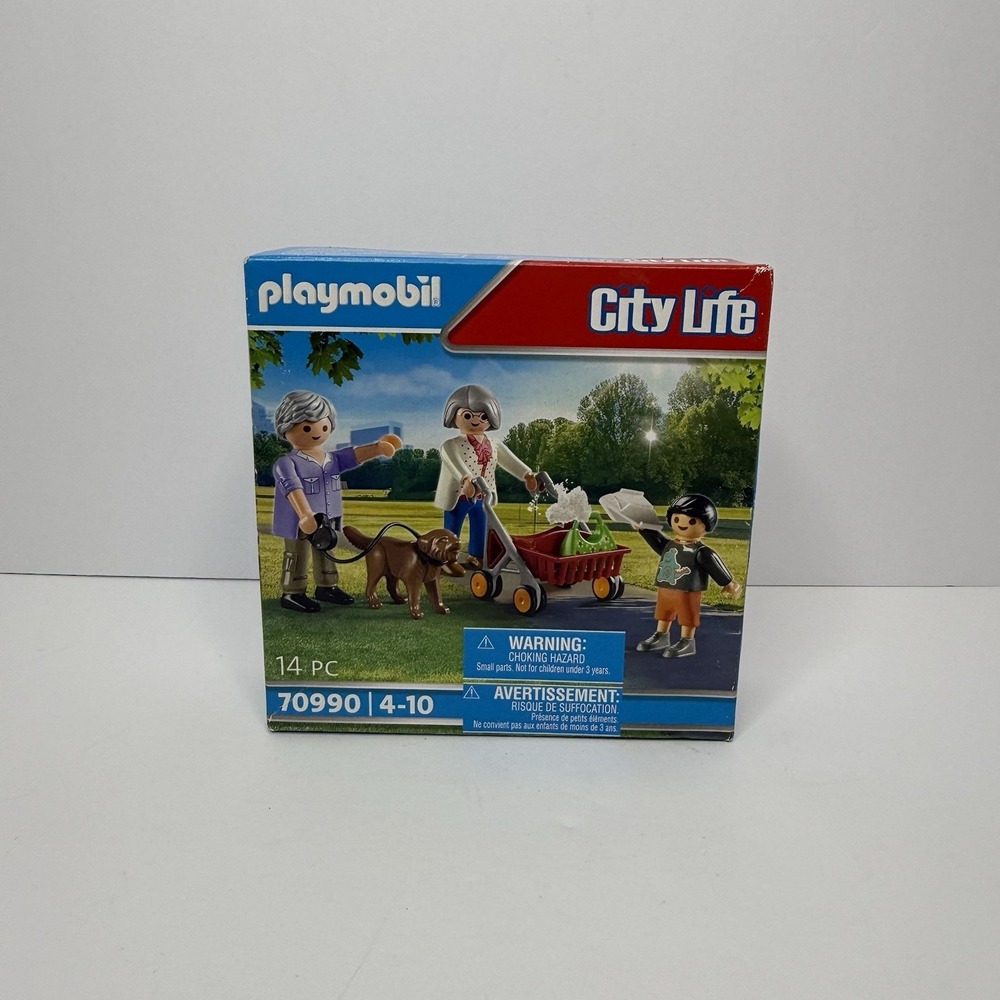 Playmobil City Life 70990‎ Grandparents And Child With Dog 14 Pieces New Sealed